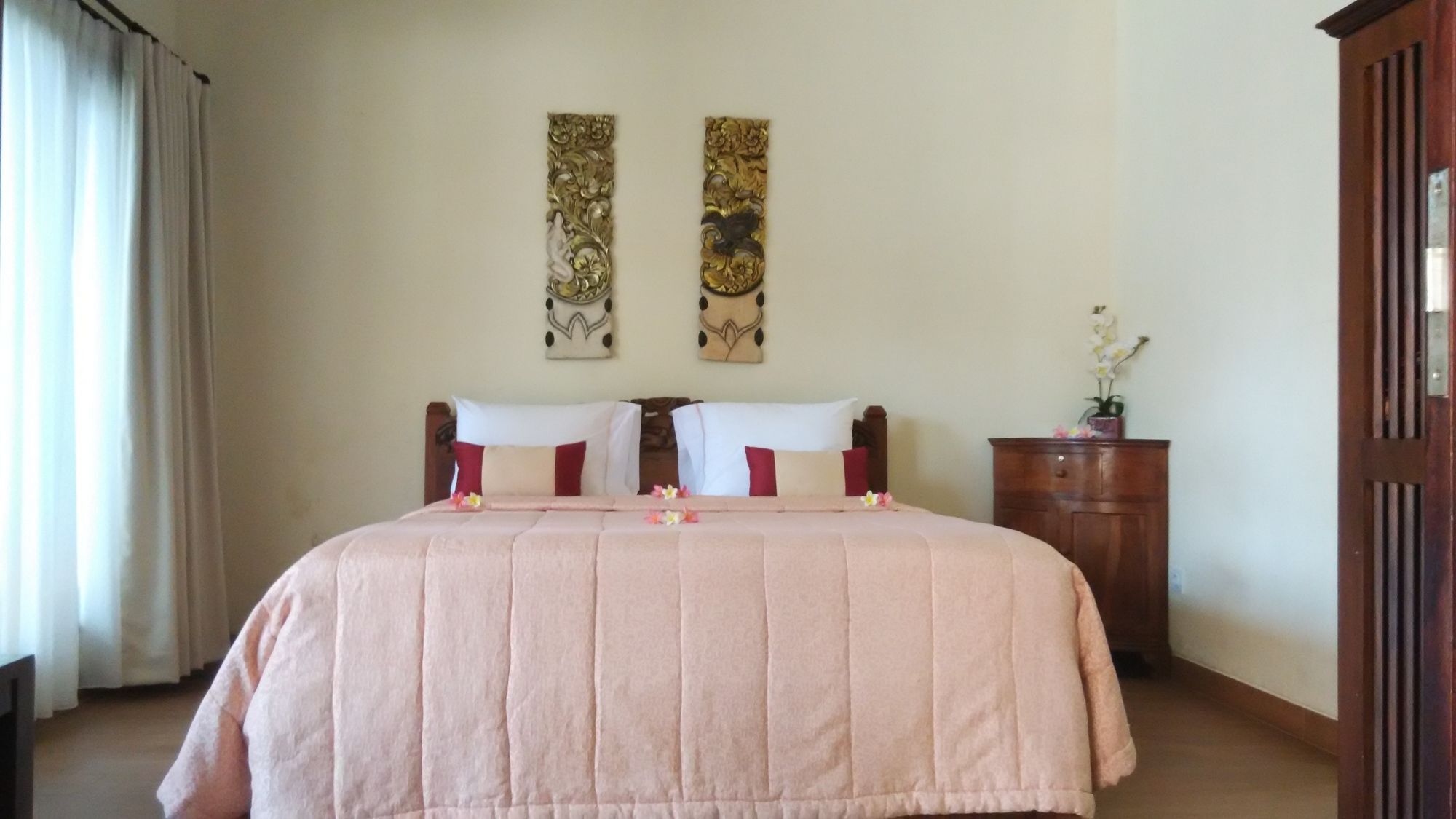 Hotel Melamun Lovina Zewnętrze zdjęcie